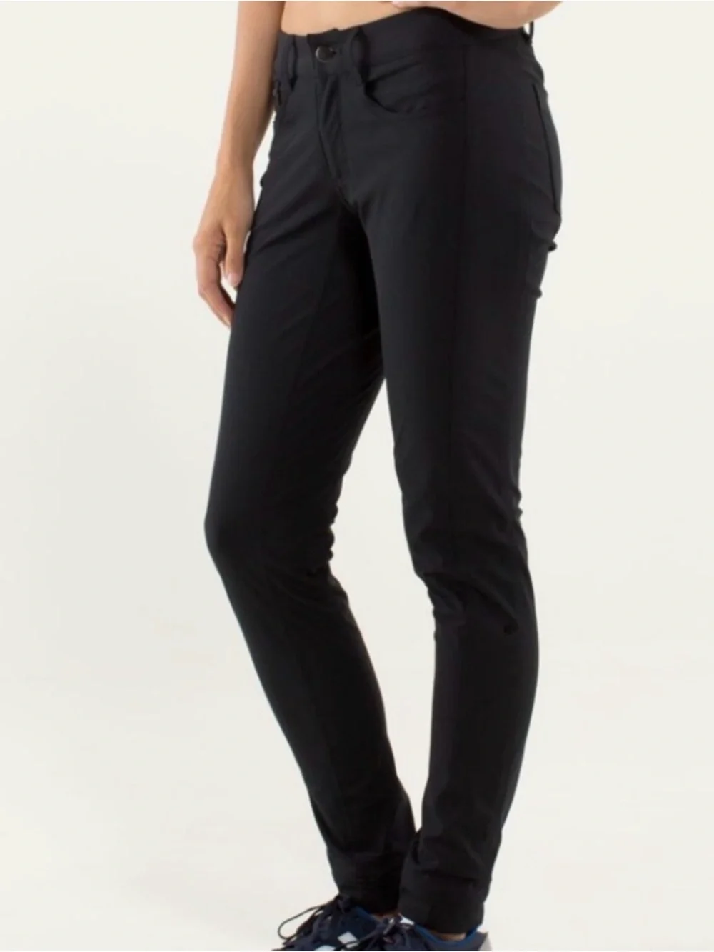 Lululemon AthleticaUrbanite Pant Black Sz 4